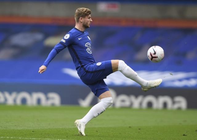 本菲卡客场2-0阿贾克斯，萨穆埃尔-达尔、巴雷罗建功