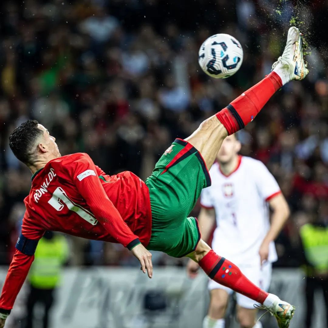 洛杉矶快船负于森林狼，经历逆转五连胜，森林狼展现顽强斗志，快船失误多，火力不足。