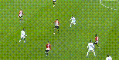 哈登本赛季三分造犯规次数高达27次，断层领先所有人