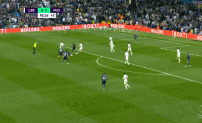 哈兰德是如何在111场英超比赛中打入100球的？