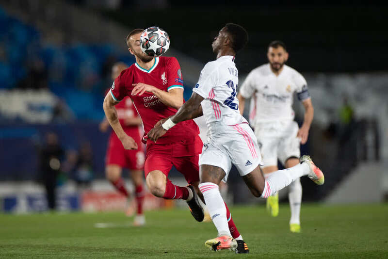 找回状态！爱德华兹半场10中7轰21分