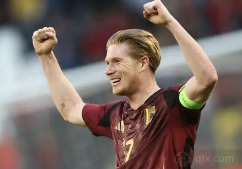 巴尔德吉：踏上诺坎普草坪时就像是一场梦；真希望能见到梅西