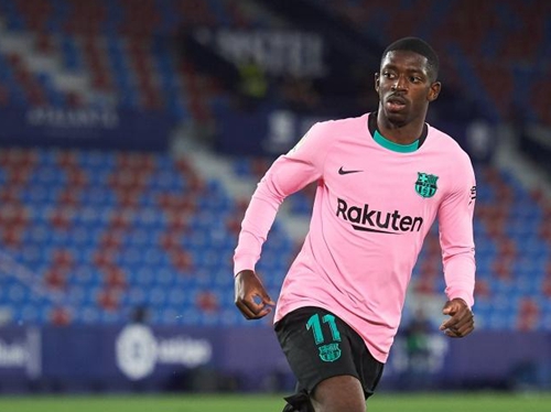 青岛记者：邵佳一大哥式的执教风格很适合当下中国足球的环境