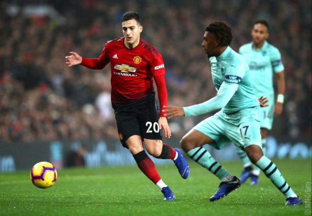 滕哈格：球员转会很正常，但最好别在一个转会窗放走四五人