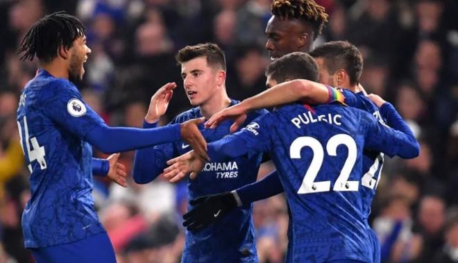 科莫总监：除为帕斯提供比赛与成长环境，我不知道还能做什么