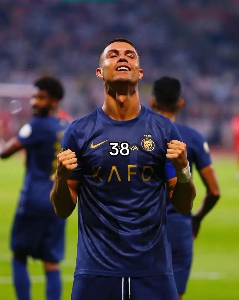 足球欧洲豪门战术失灵，主帅承认排兵布阵失误